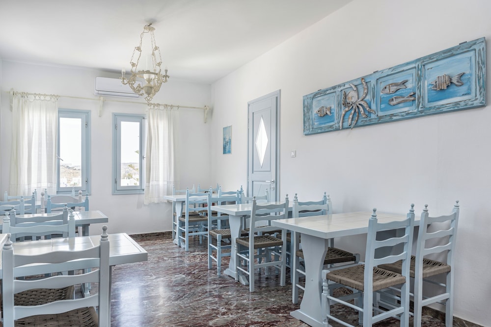 Iris Boutique Hotel 58/74