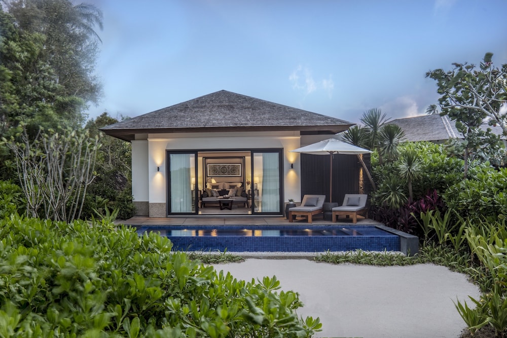 THE RESIDENCE BINTAN 12/73