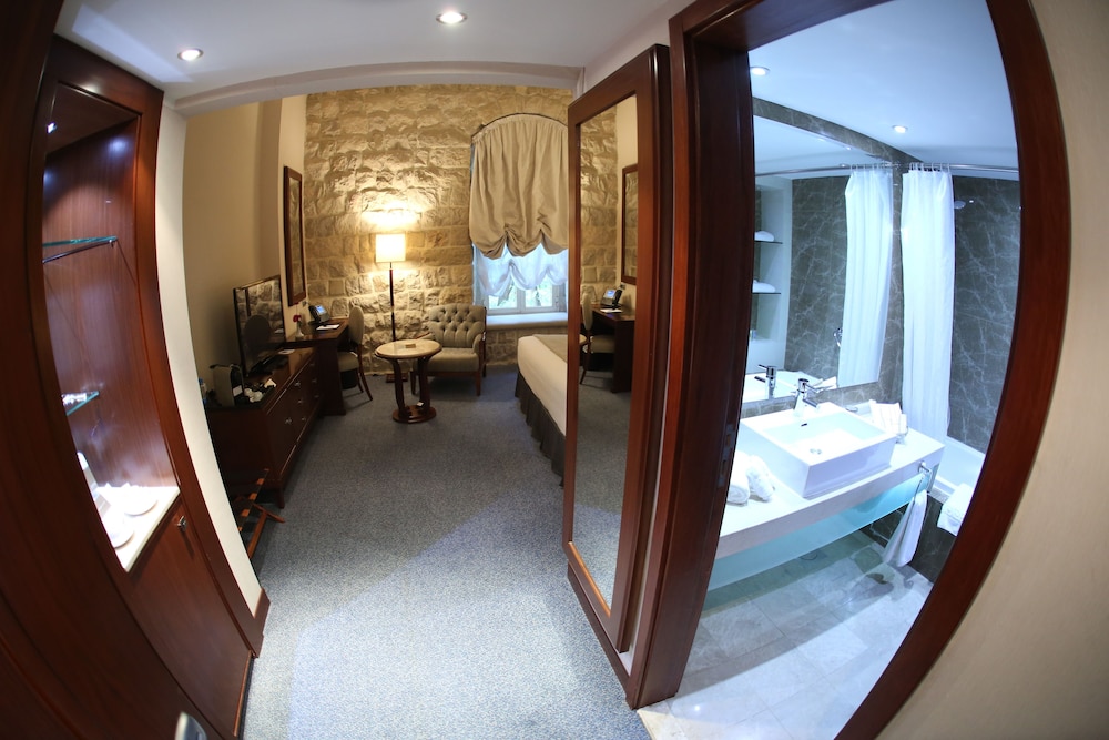 Grand Kadri Hotel Zahle 22/39