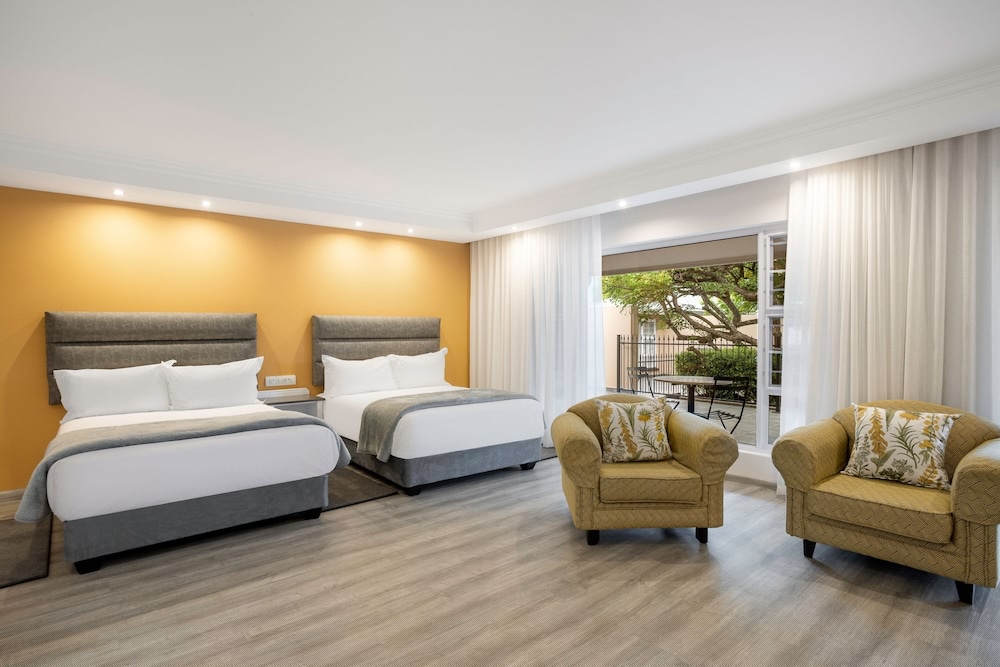 Protea Hotel By Marriott Polokwane Ranch Resort 51/76
