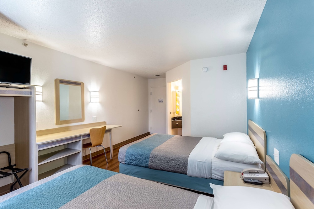Motel6 Caseyville, IL 19/64