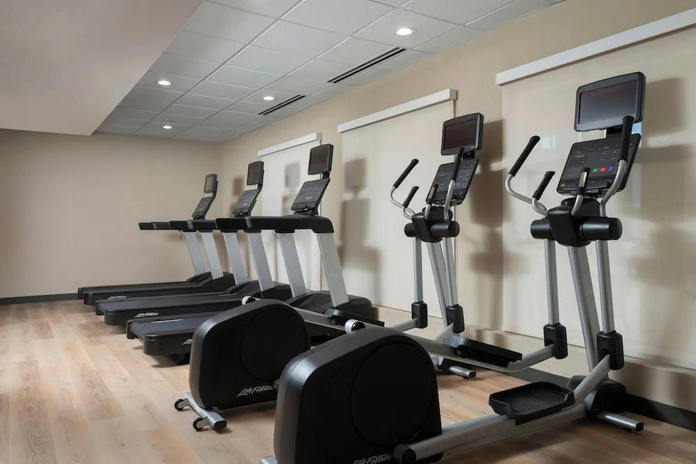 Residence Inn by Marriott Pearland 9/34