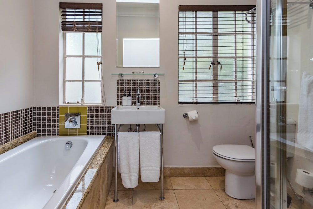 Clico Boutique Hotel 59/63