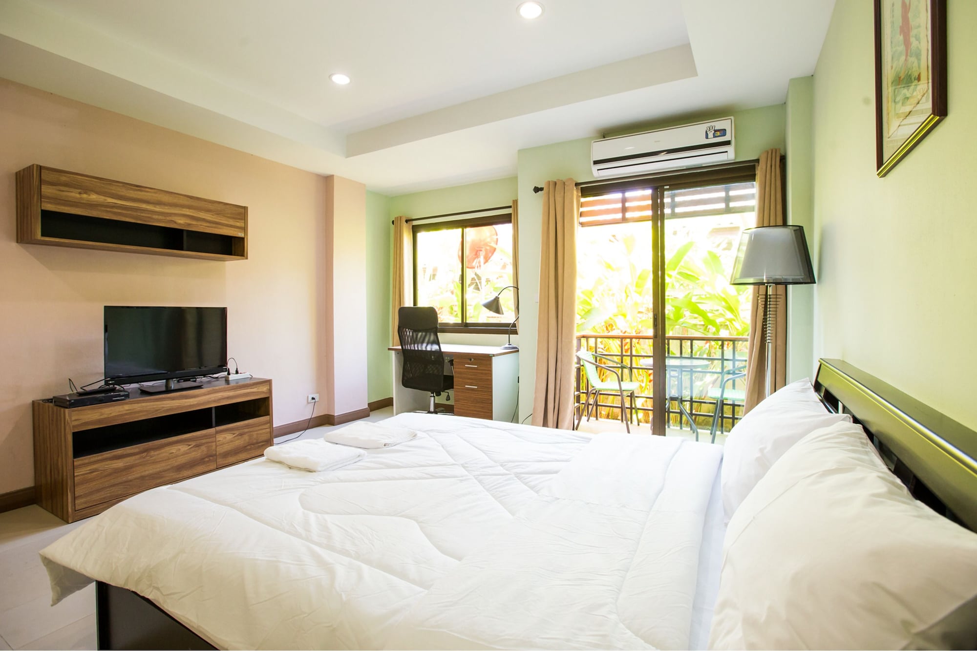STANDARD, SINGLE BED
