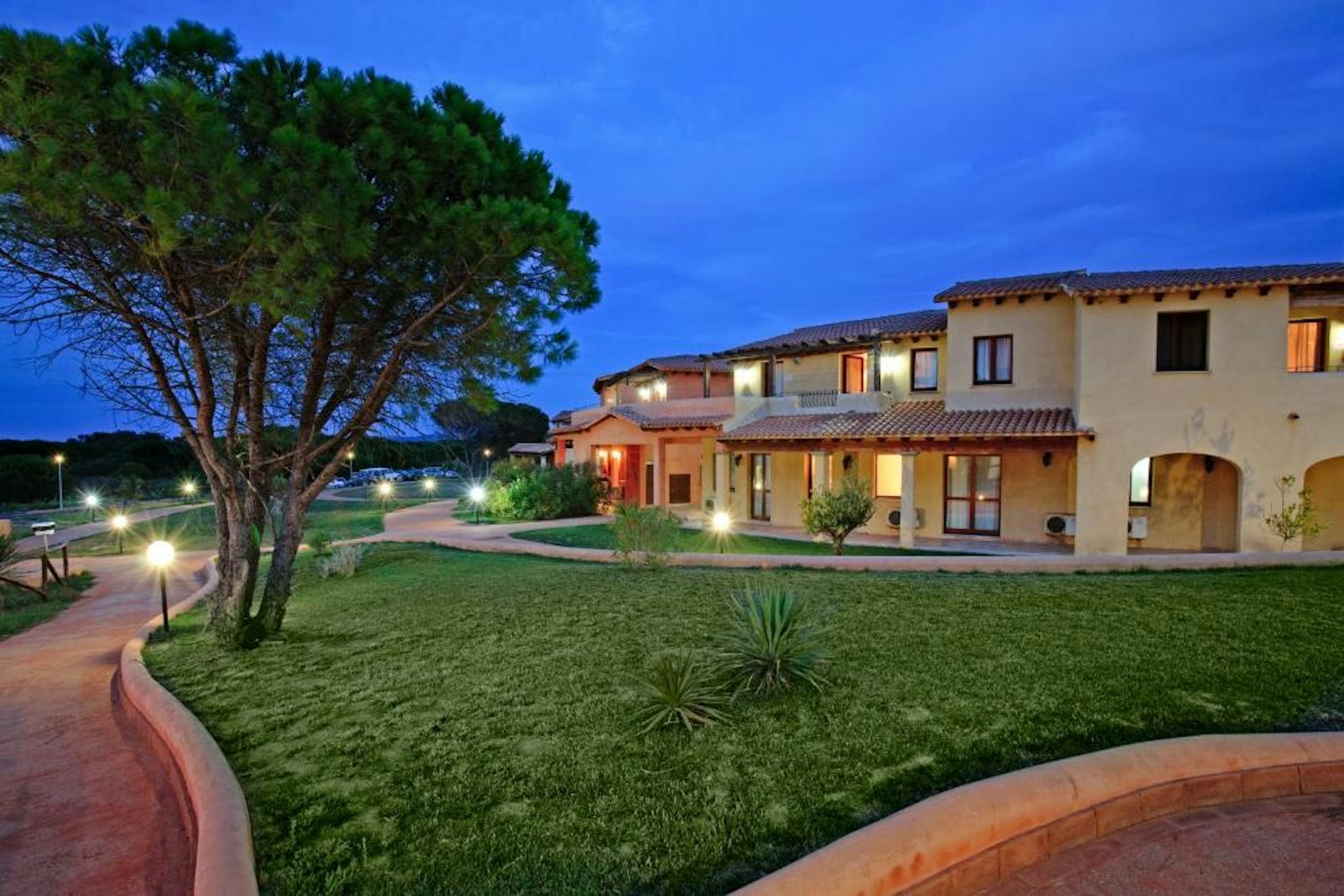 Baia Dei Mirti Residence 12/17