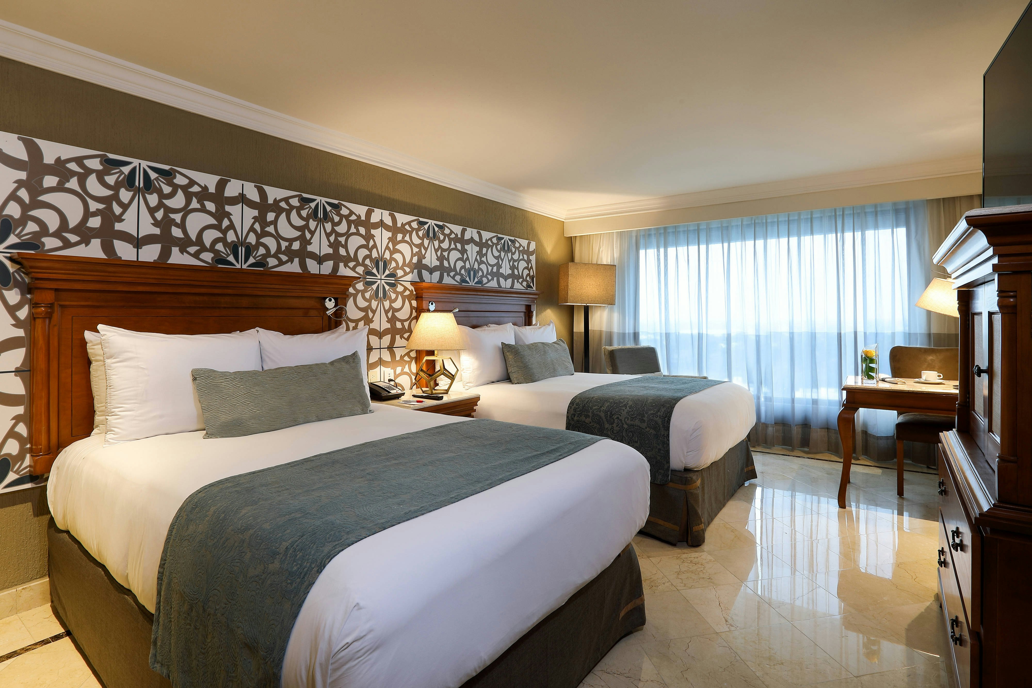 Room, Double Bed