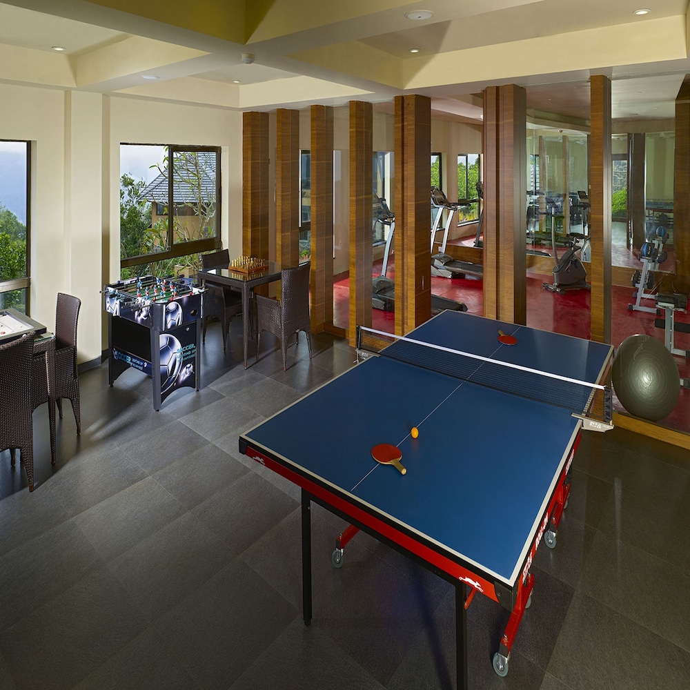 POETREE SAROVAR PORTICO 66/74
