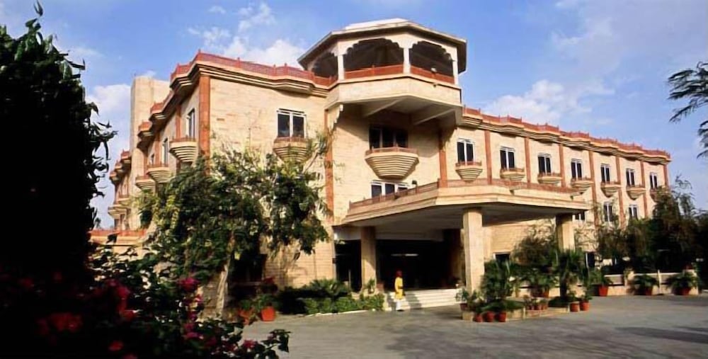 Mansingh Palace Ajmer 30/40