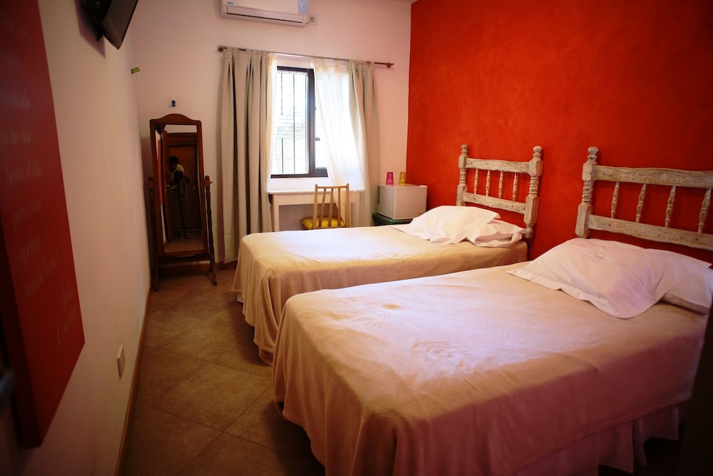 Hotel Antiguo Camino 8/67