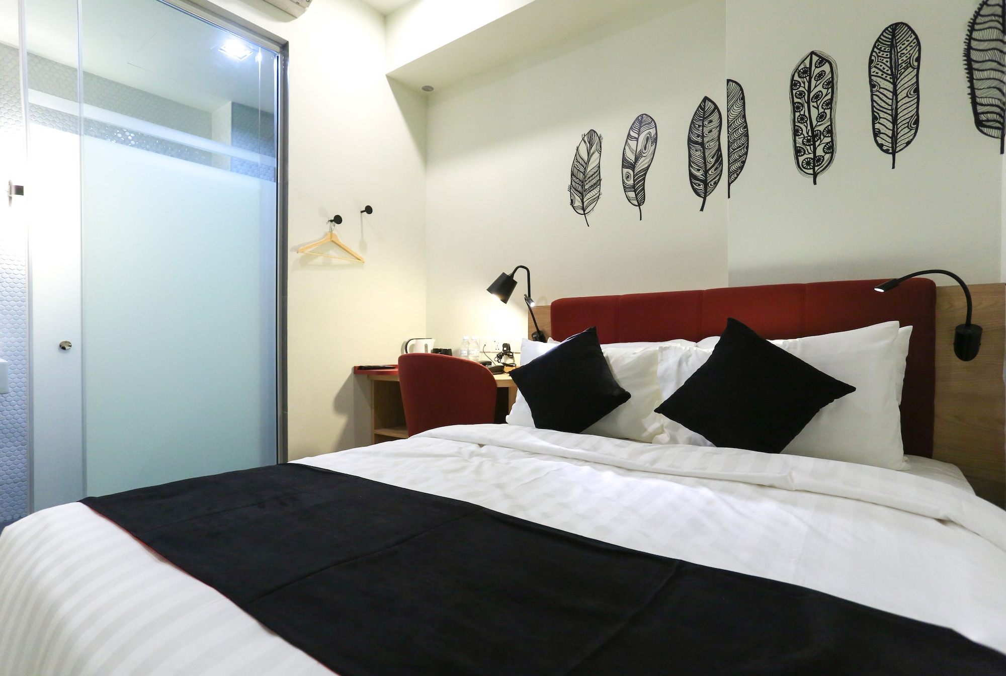 BASIC, DOUBLE BED