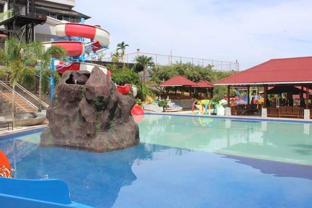 Imelda Waterpark Hotel 14/19