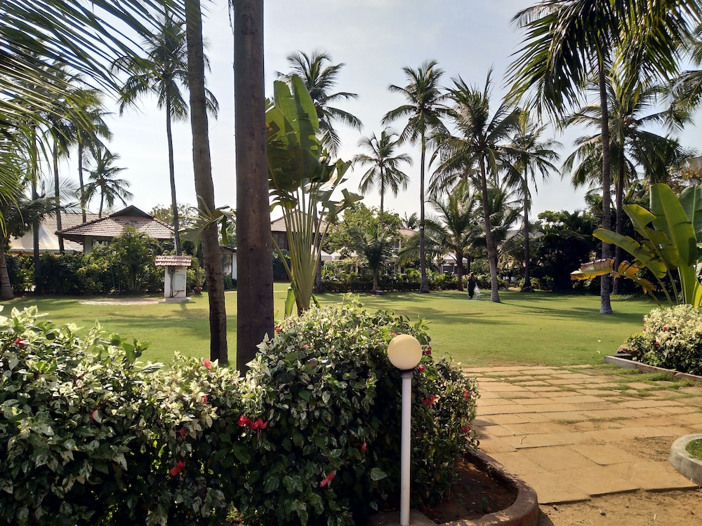 Green Meadows Resort 5/37