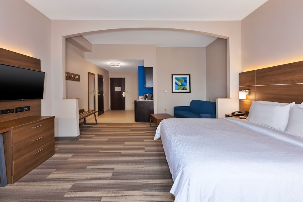 1 Bedroom, Suite, King Bed, Accessible