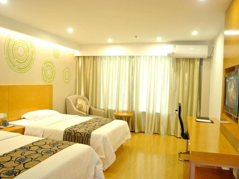 GreenTree Inn Chizhou High-Speed Railway Station Hotel 17/44