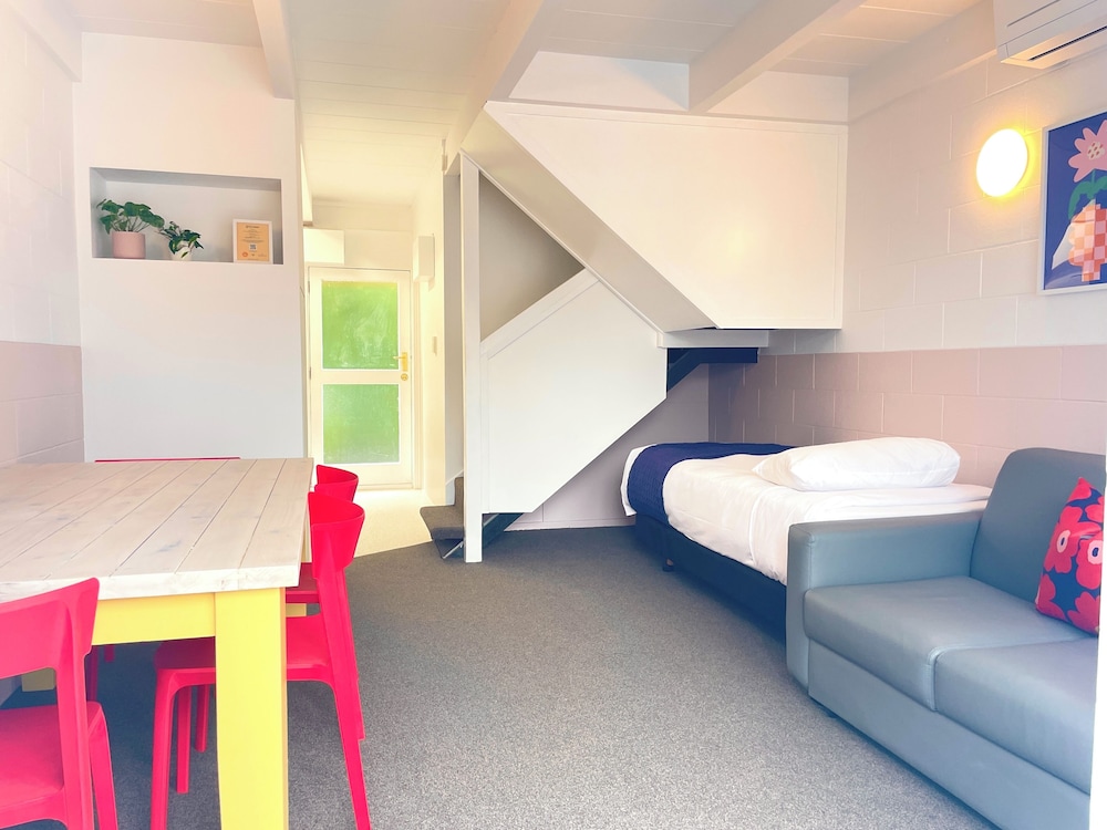 جناح ديلوكس بغرفتي نوم بمطبخ، Mt Eden Motel 4/5