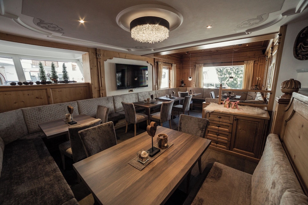 Hotel Freina 37/50