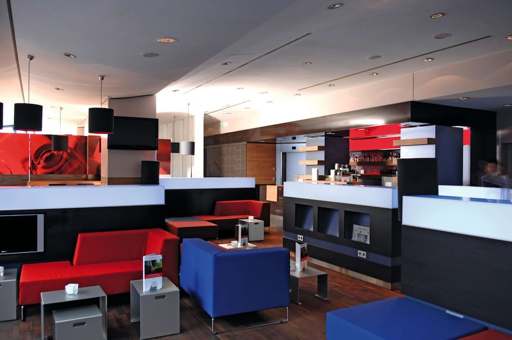 InterCityHotel Hamburg-Altona 25/26