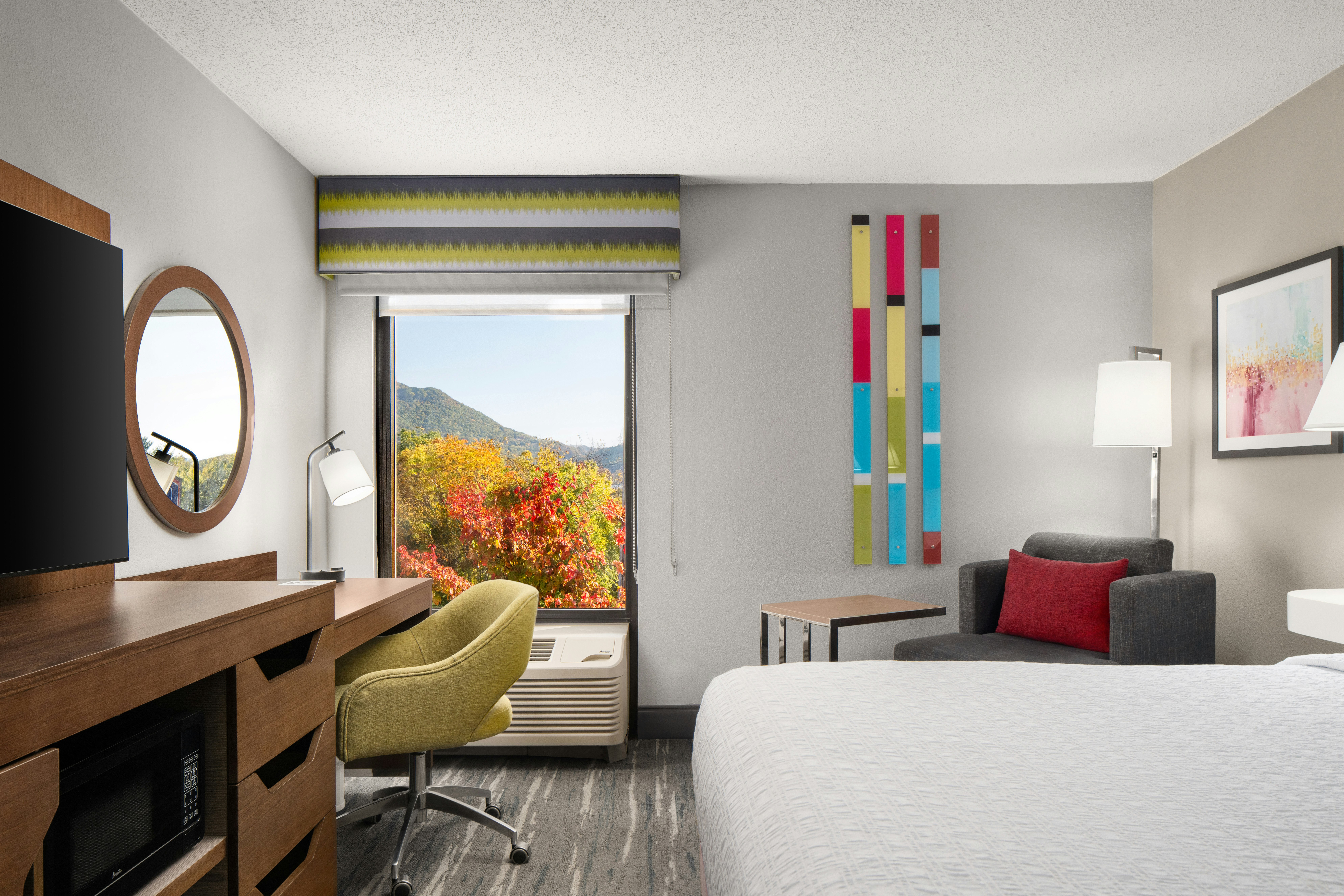 ROOM, KING BED, ACCESSIBLE