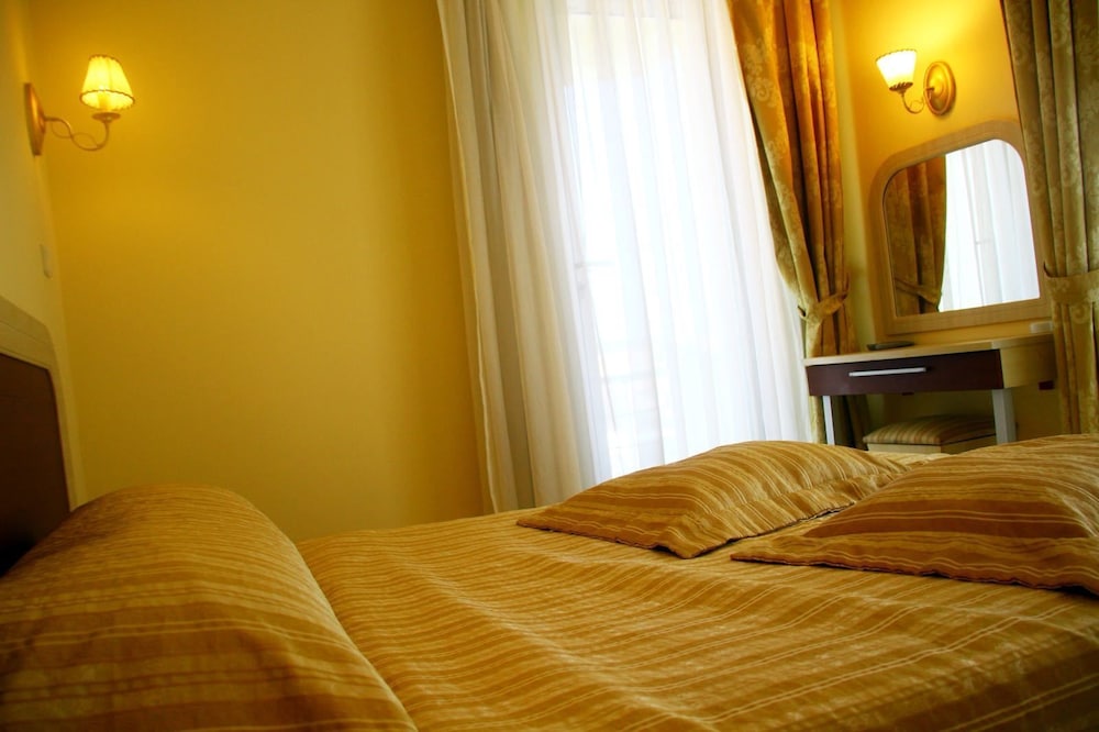 Isik Otel 11/33