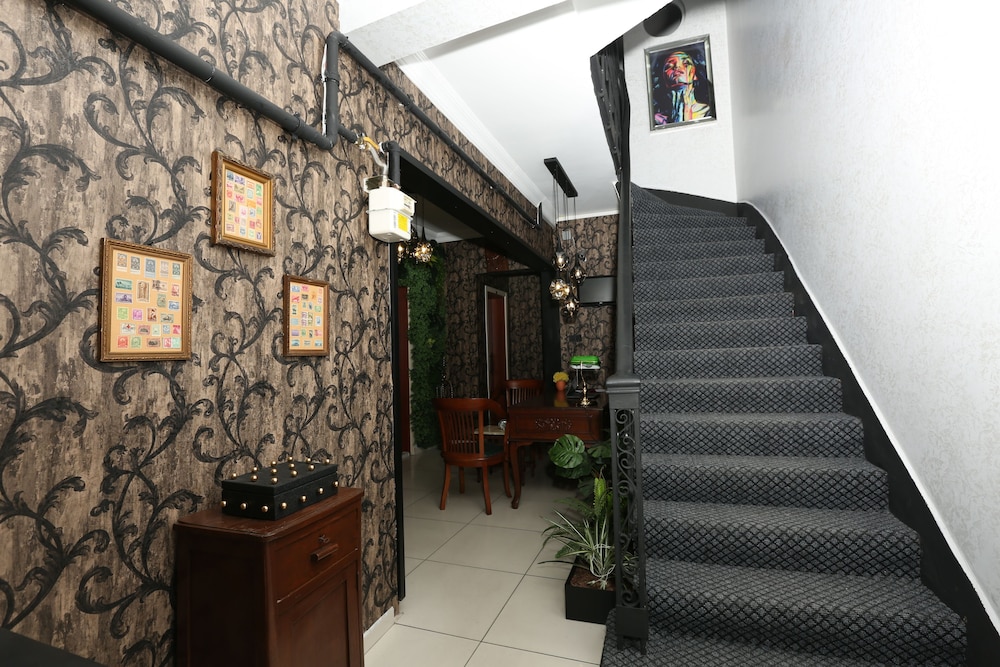 Azze Hotel 9/47