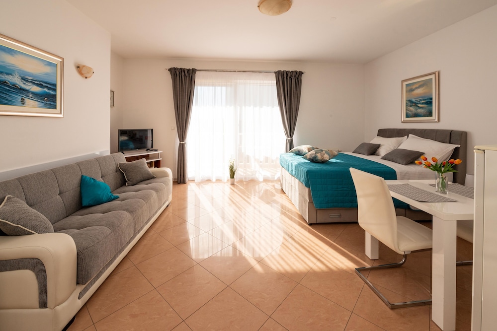 Apartmani Trogir 37/50