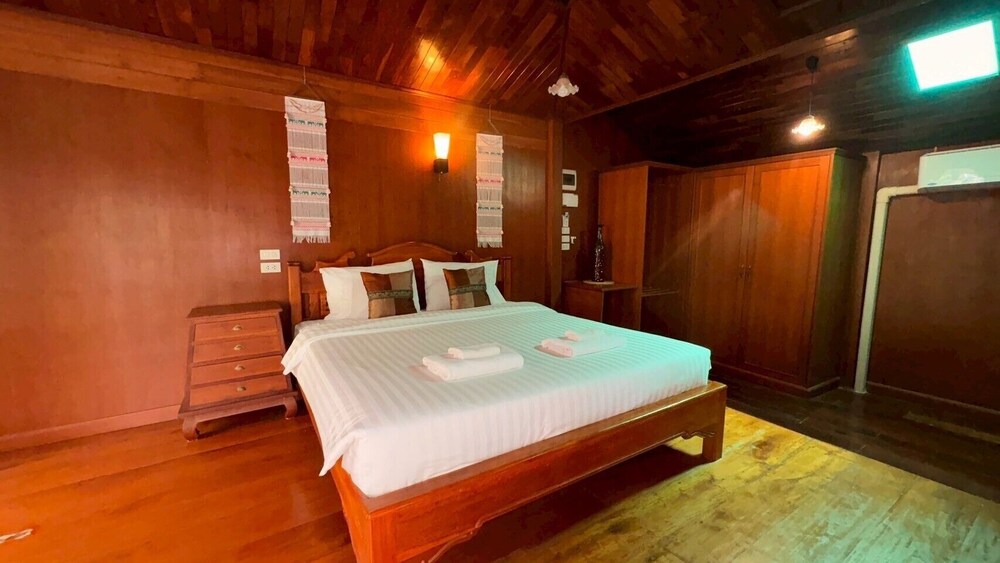 Baan Baitan Resort 44/64