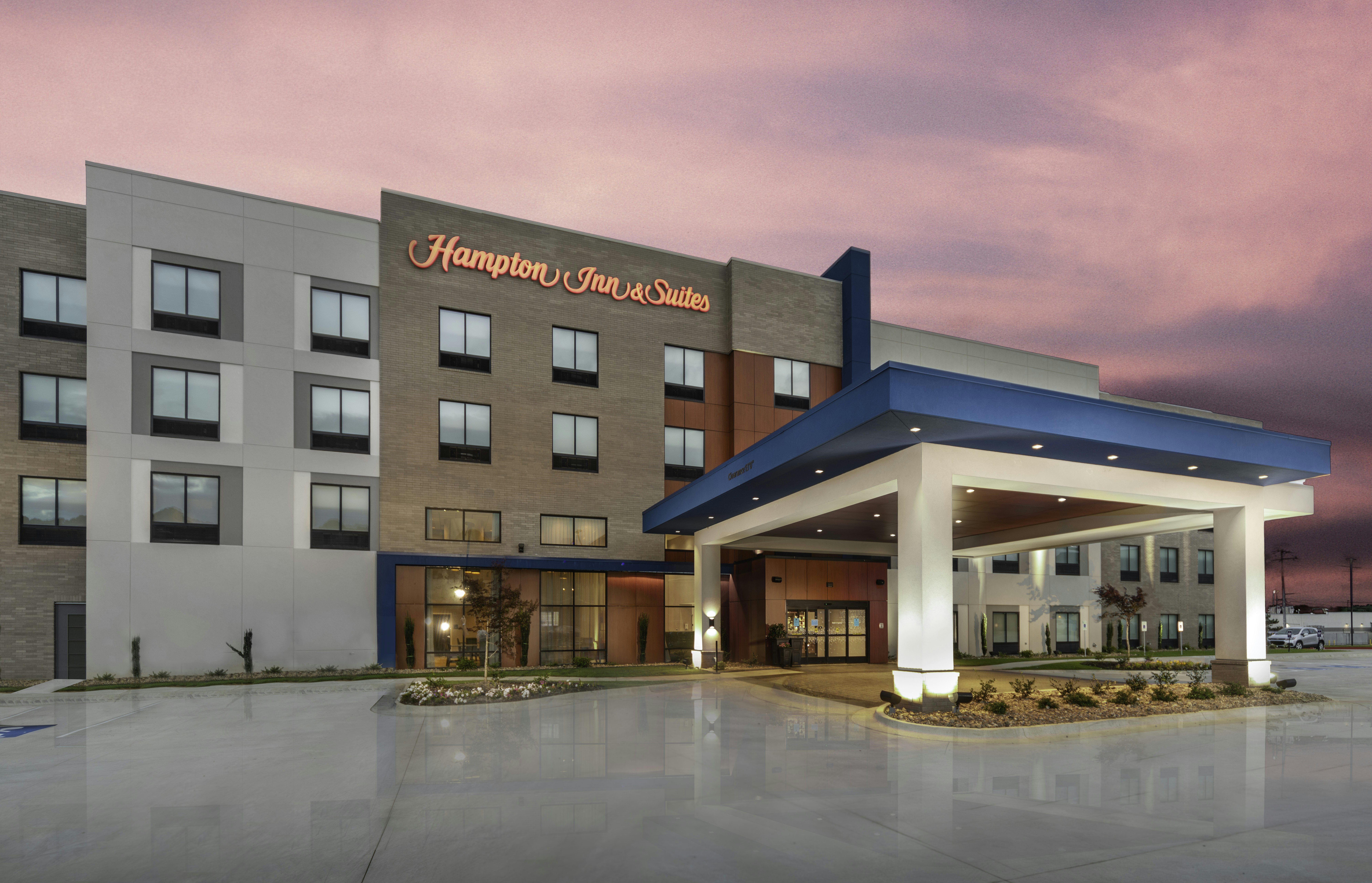 Hampton Inn and Suites Conway in CONWAY - AR