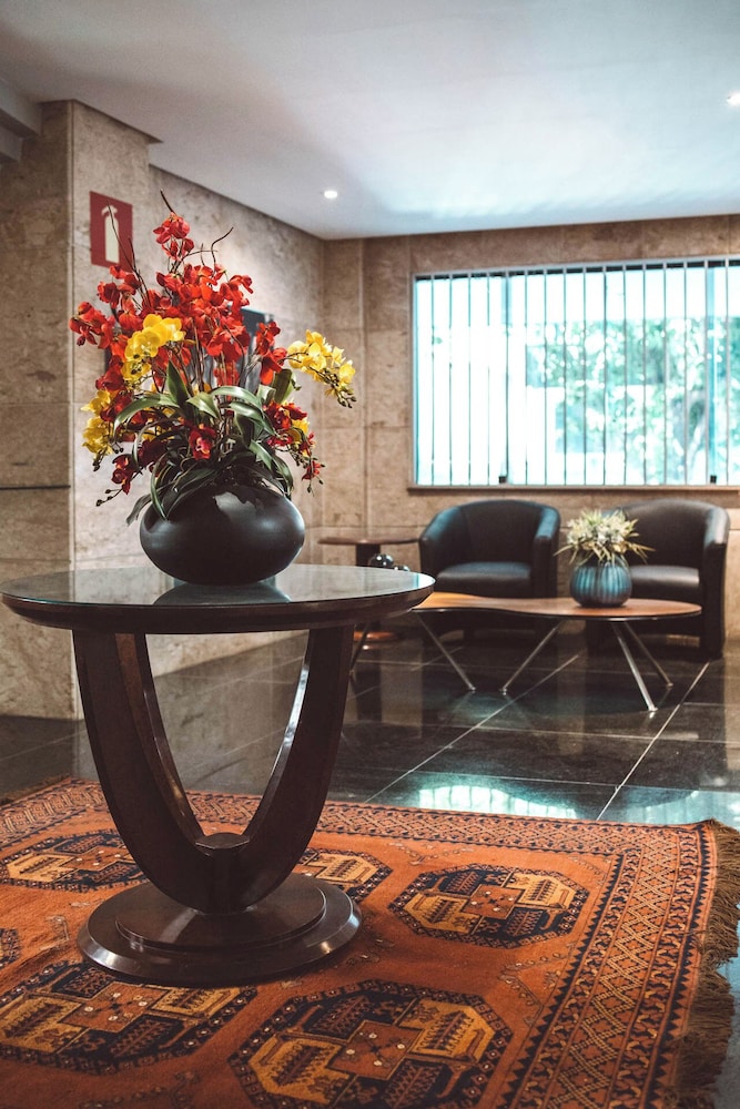 SAVASSINHO HOTEL 27/31