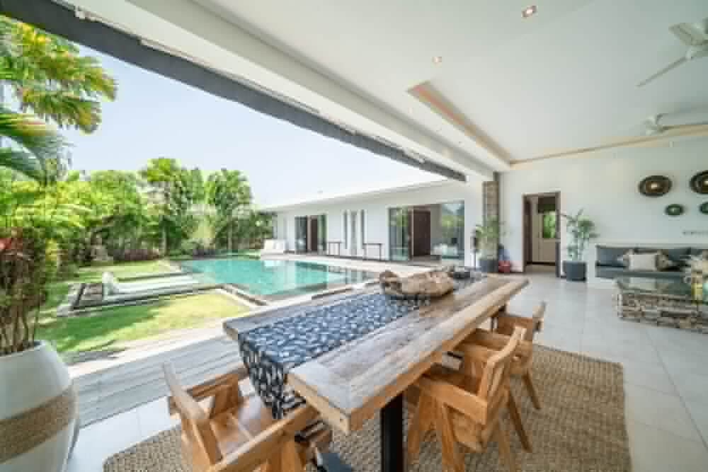 Villa Tira 54/71
