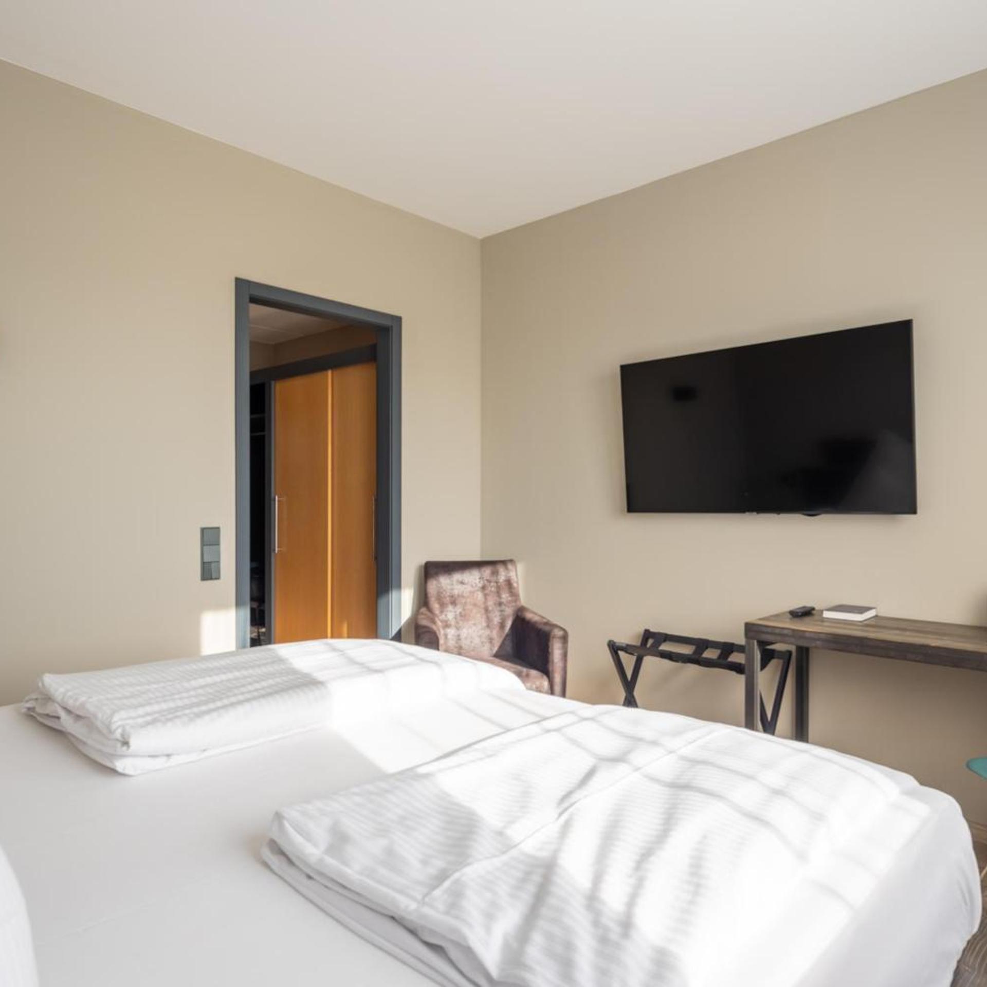 Designer, Comfort, Double Bed