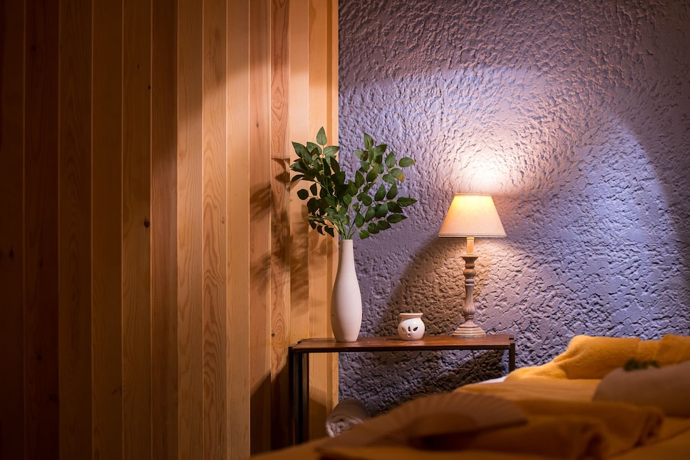Kernos Beach Hotel and Bungalows 13/50