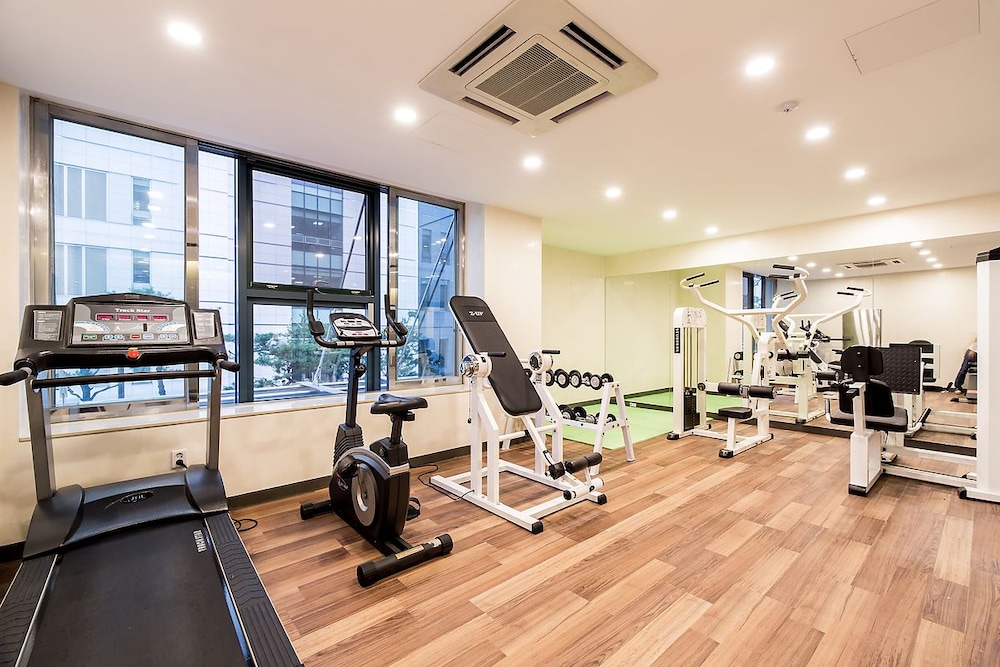 Korea Tourist Hotel 43/61