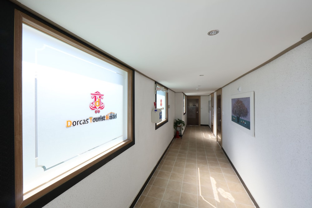 Dorcas Tourist Hostel 22/30