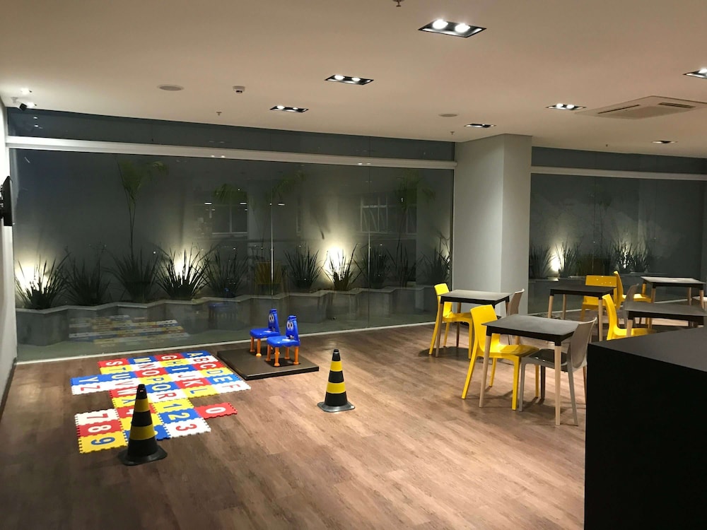 Ibis Styles Tres Rios 41/46