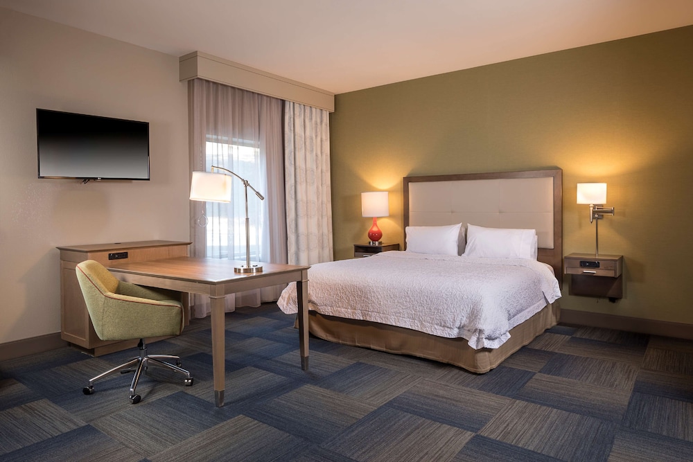 Hampton Inn Suites Asheville Biltmore Village 19/58