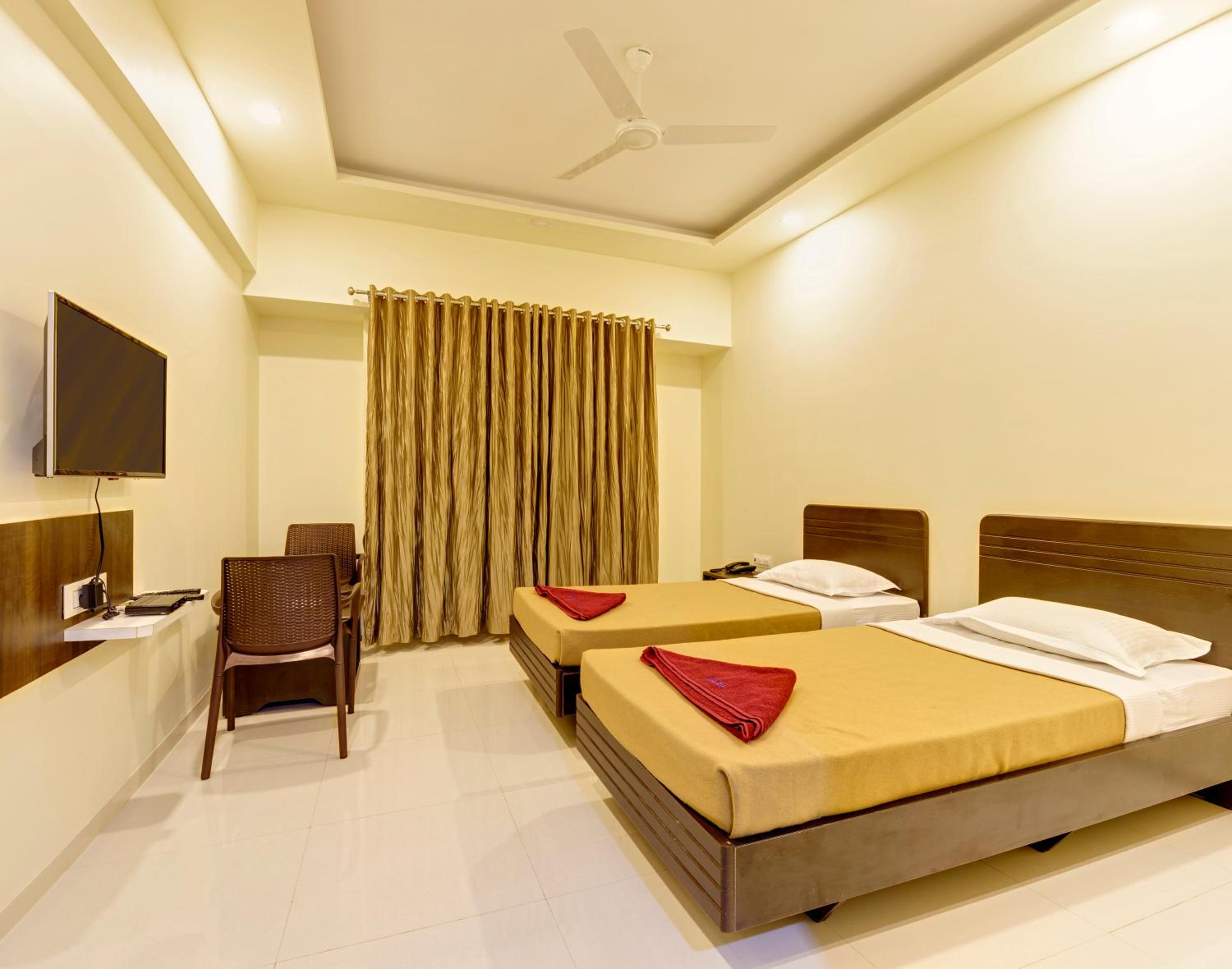 Galaxy Inn 20/50