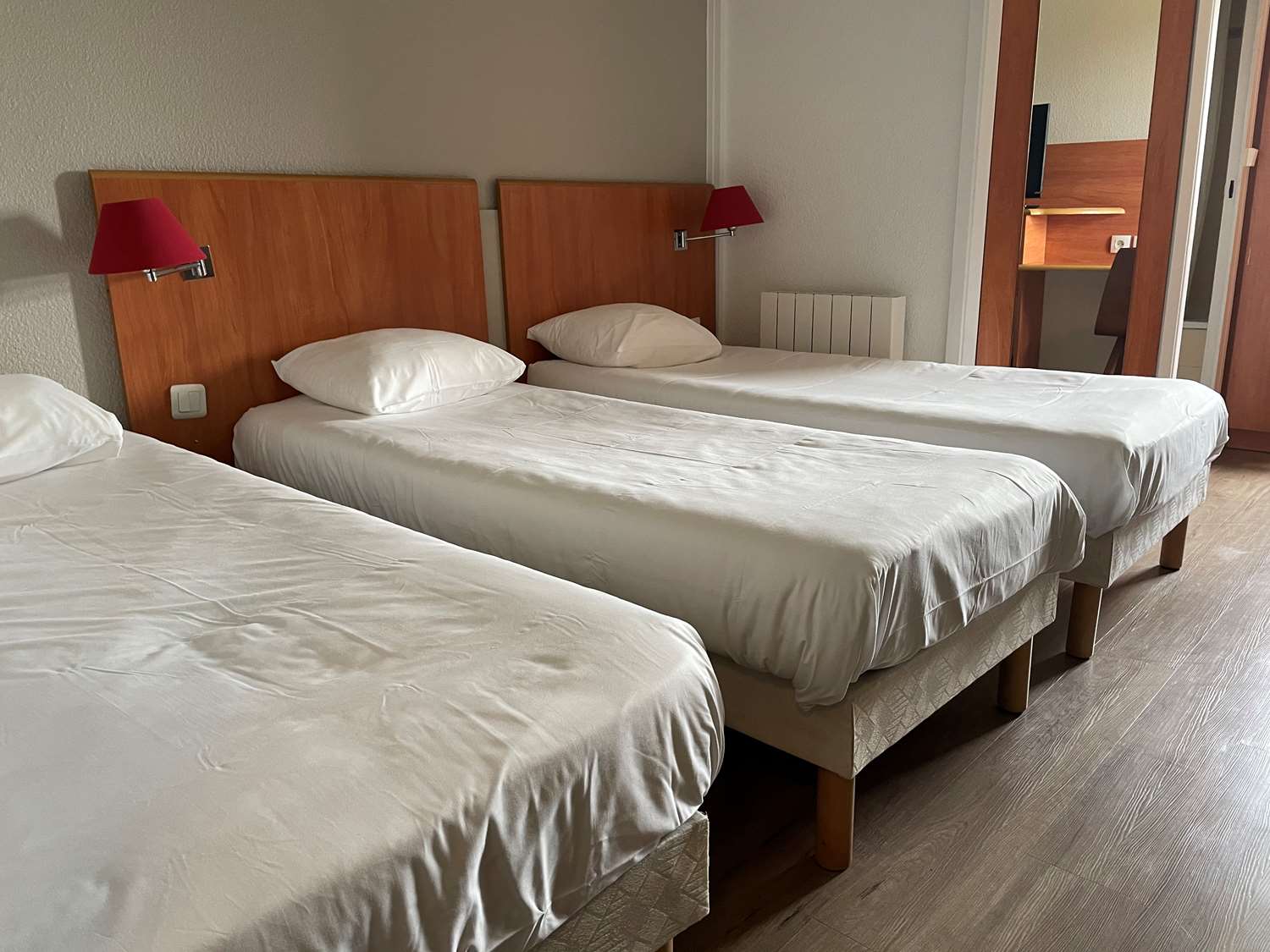 Hotel inn design Macon Sance 2/19