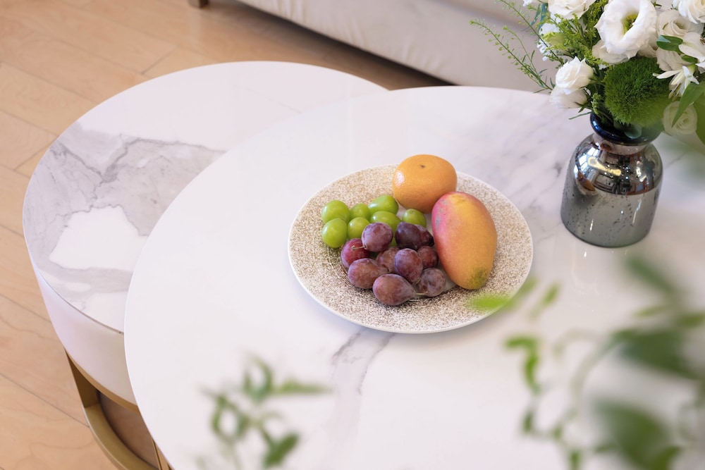 Sanlitun Xin Xiang Ya Yuan Apartment 40/49