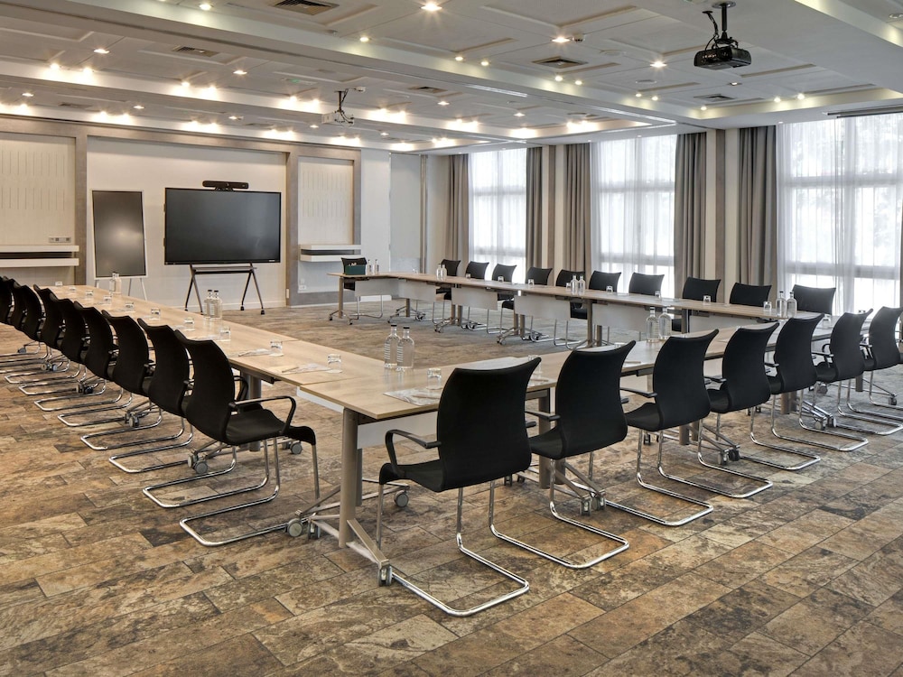 Hotel Mercure Montpellier Centre Antigone 64/74