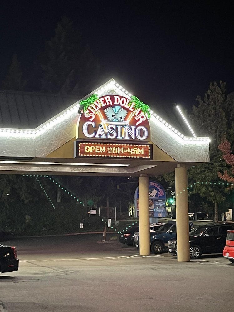 Skyway Inn SeaTac 4/58