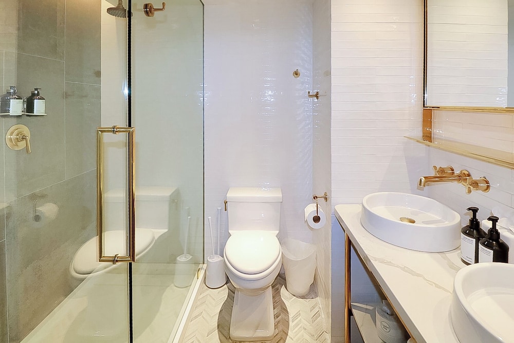 The Merchant Hotel Lower East Side, Sonder by Marriott Bonvoy 43/49