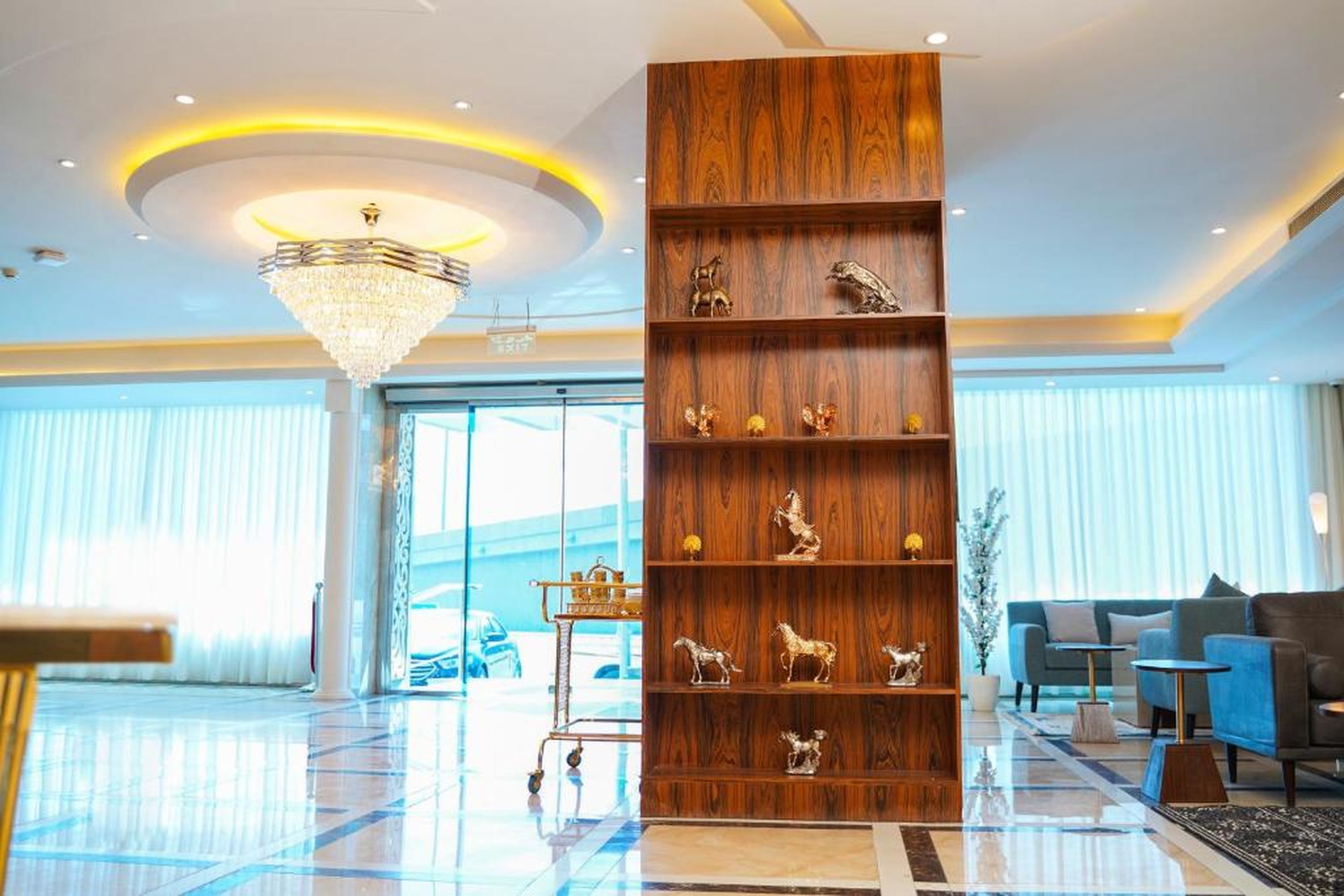 Palette Luxury Credit Hotel 10/60