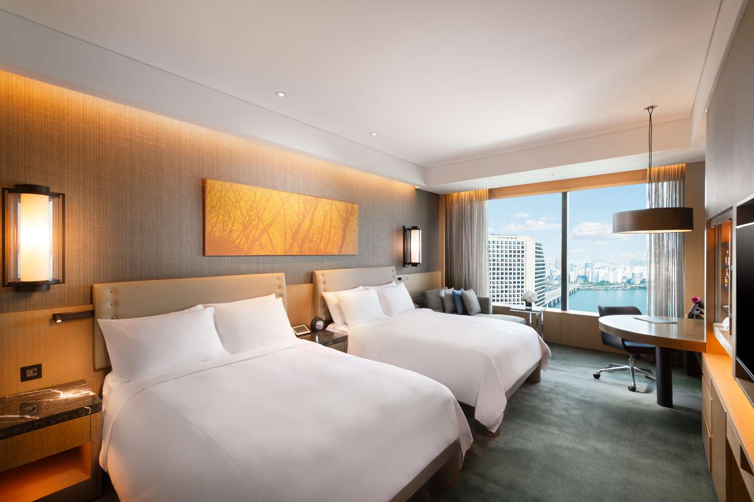 PREMIUM, 2 QUEEN BEDS, RIVER VIEW