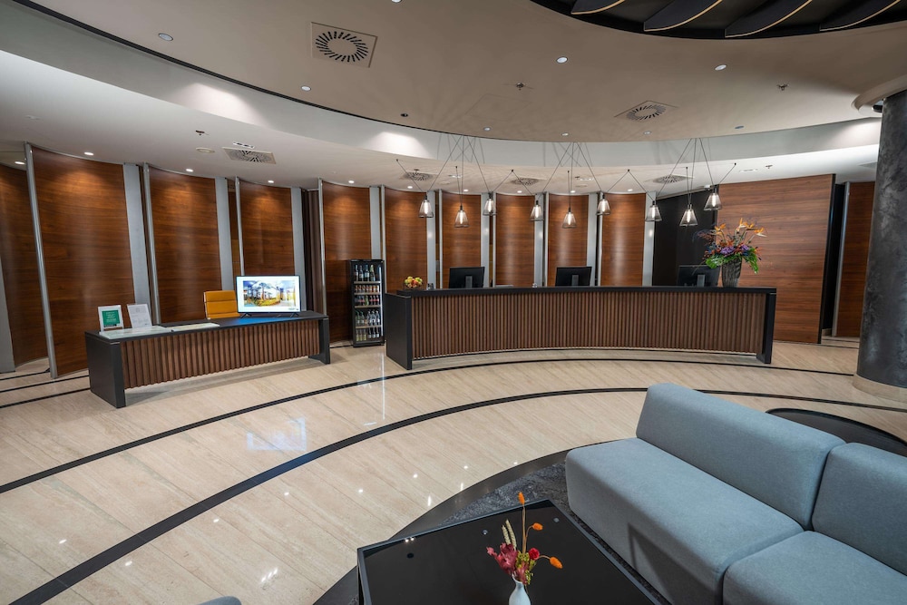 DoubleTree by Hilton Ljubljana 4/44