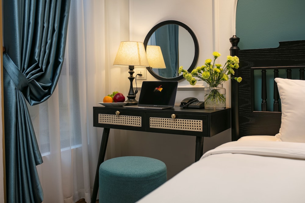 Hotel De Rond Hanoi 39/50