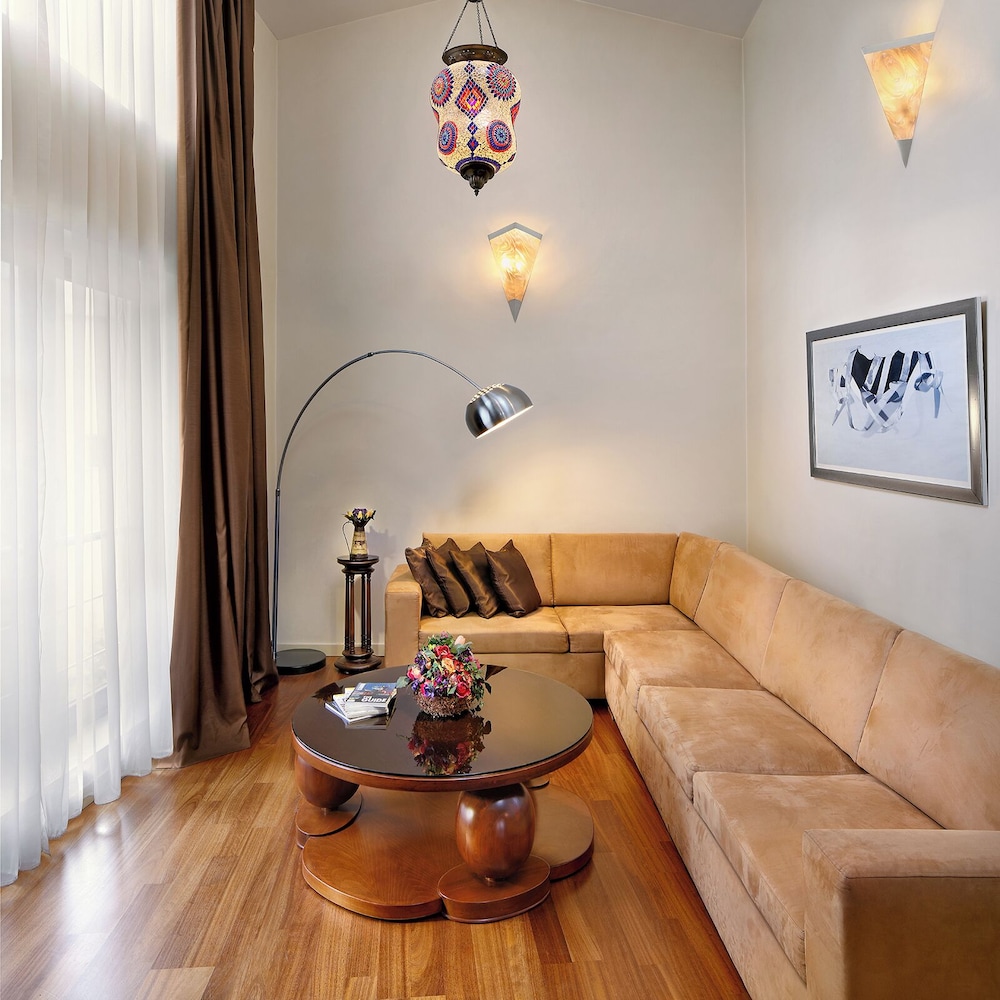 Galateia Residence 30/50