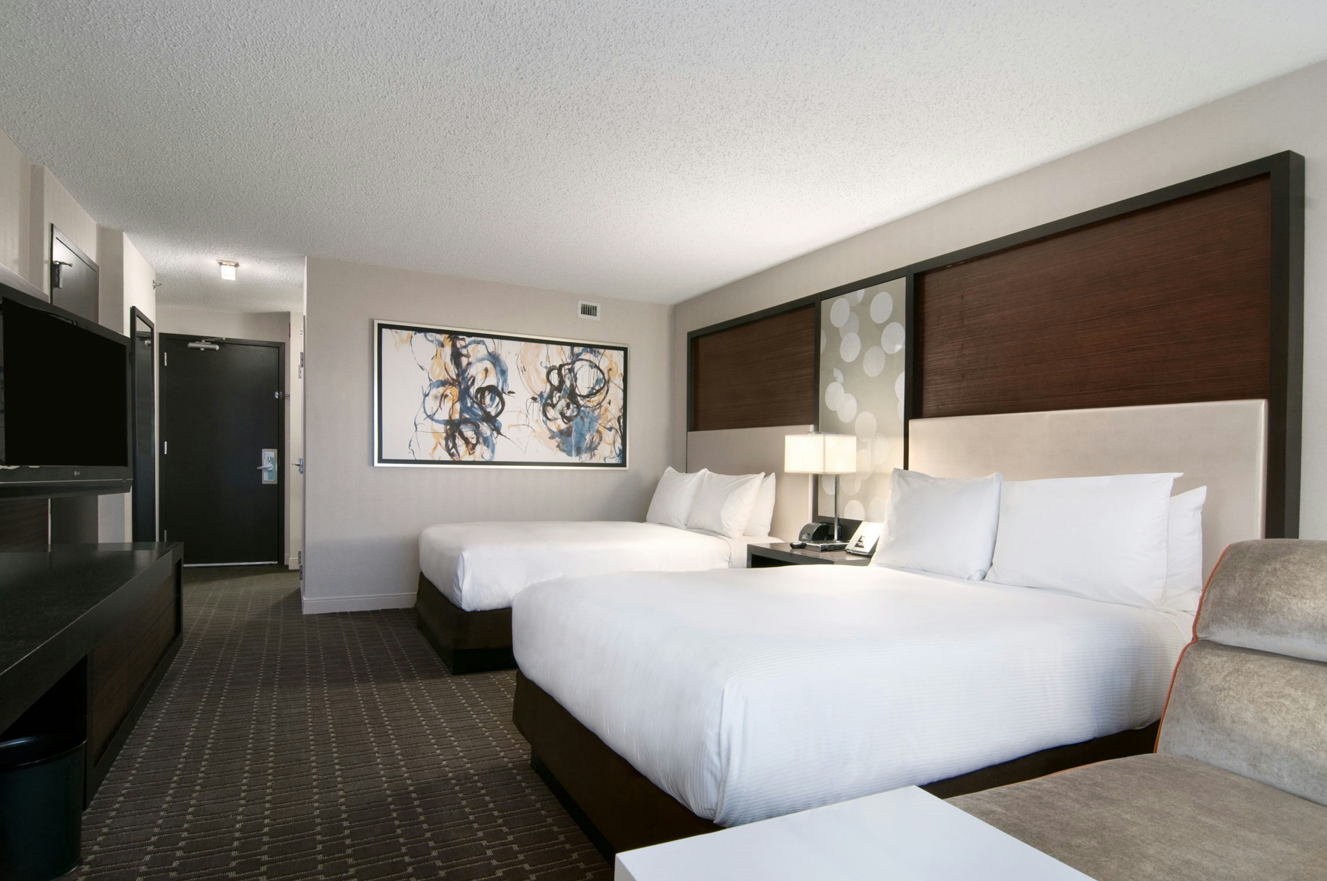 ROOM, 2 DOUBLE BEDS