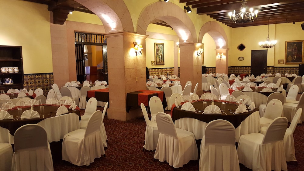 HOTEL POSADA SANTA FE 38/50