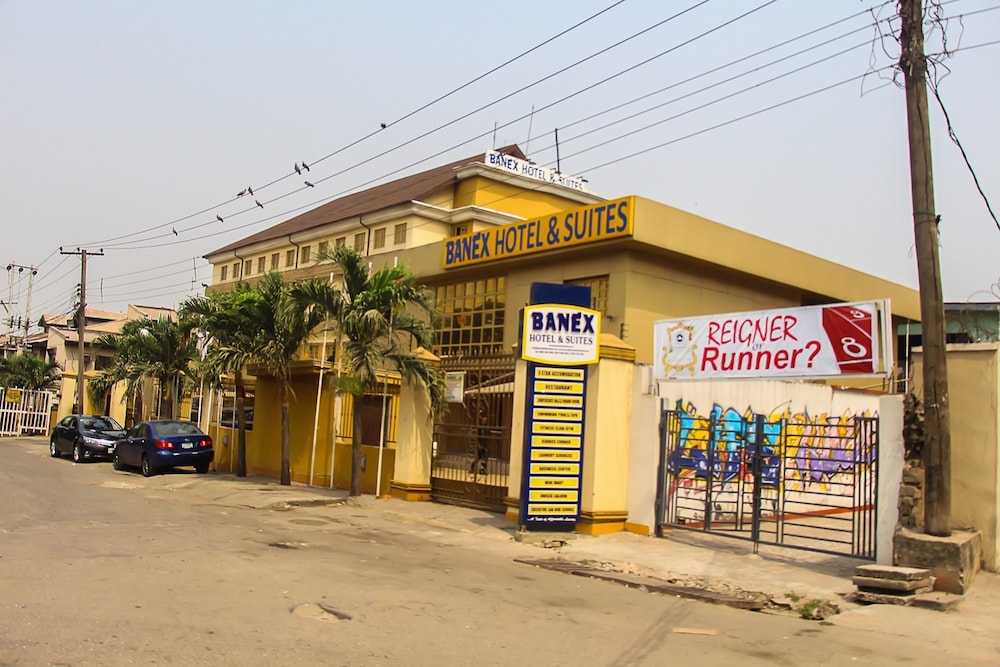 Banex Hotel And Suites 6/50