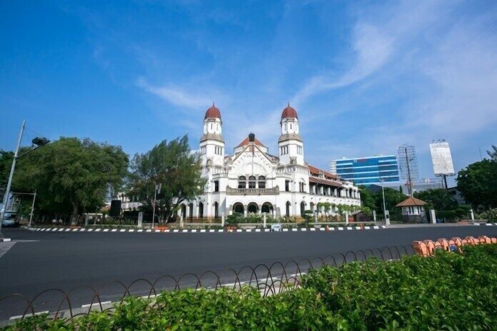 Hotel Pantes Kota Lama Semarang 27/29